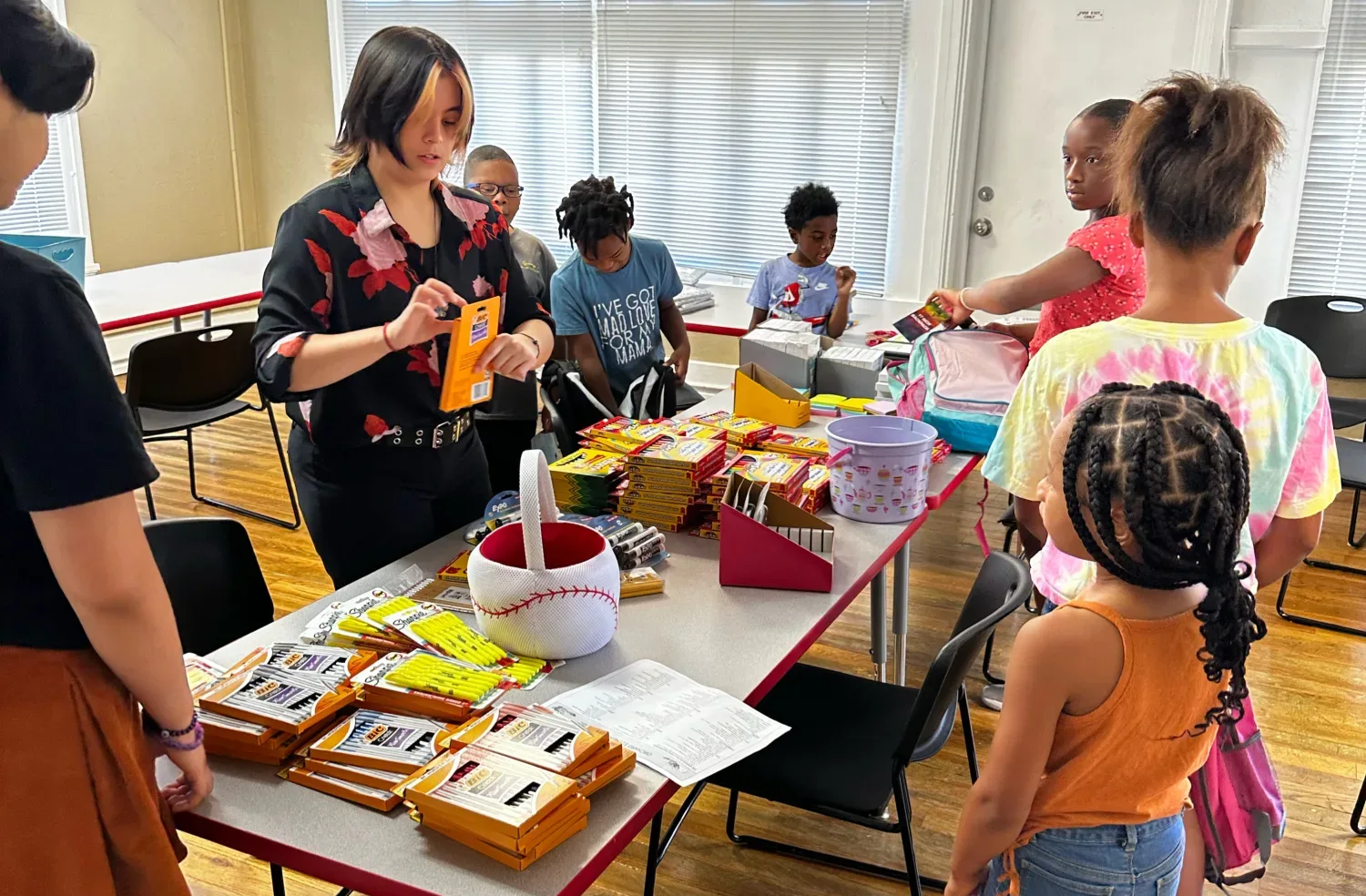 BOTTOM scrollbar (1) (2)